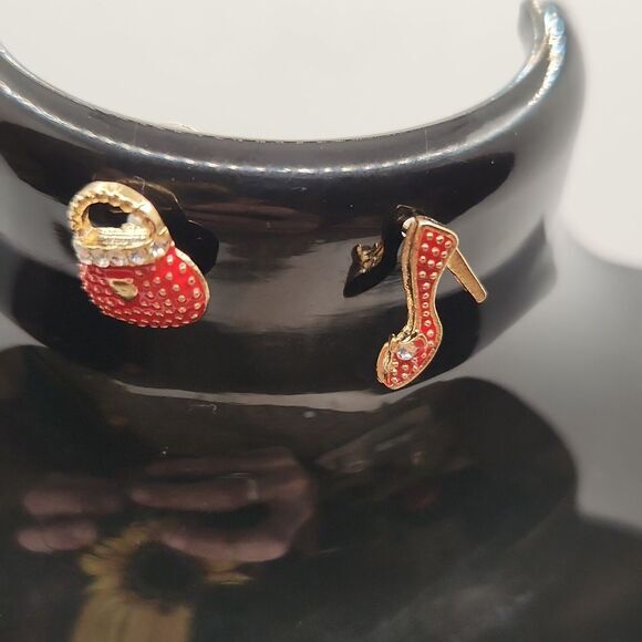 Red and gold rhinestone High‎ heel and purse stud earrings - Picture 4 of 4